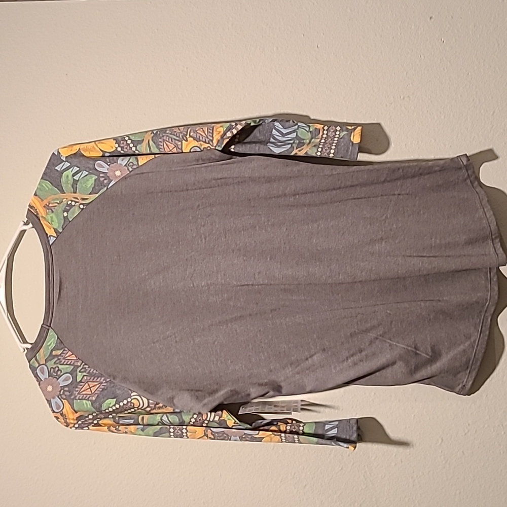 LuLaRoe Randy - Picture 2 of 4